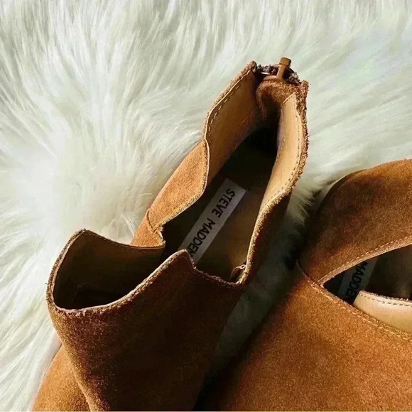 New Steve Madden Raisie Ankle Booties Suede Leather 8.5 - Picture 9 of 11